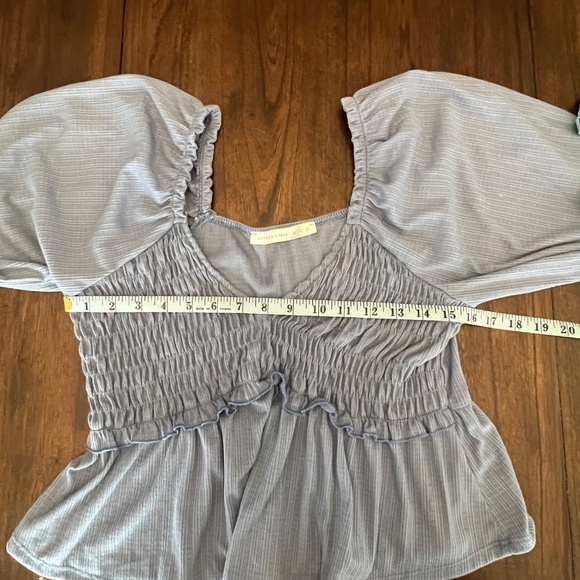 Altar'd State Denim Blue Blouse, Boho, Ruffle Sleeve, Ruched Bust, Size Large - Picture 11 of 11